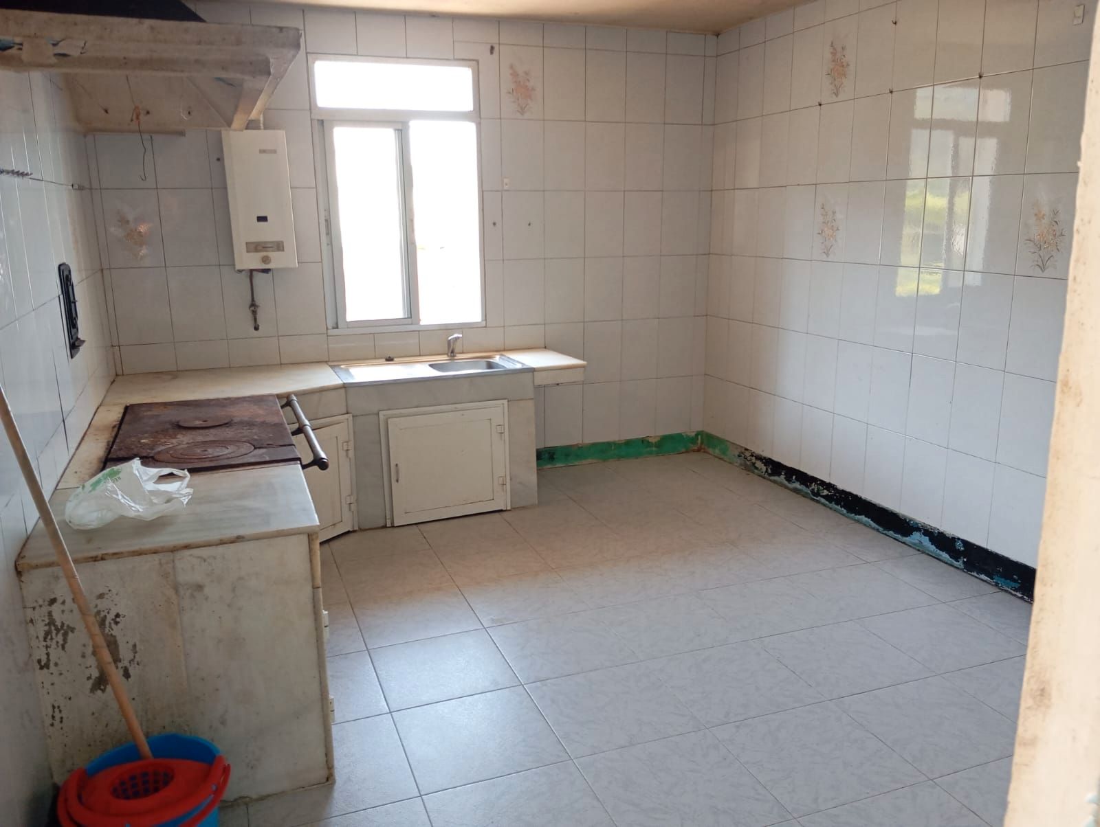 Cuina de Casa o xalet en venda en Carballo