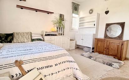 Dormitori de Casa o xalet en venda en Cunit amb Aire condicionat, Jardí privat i Terrassa