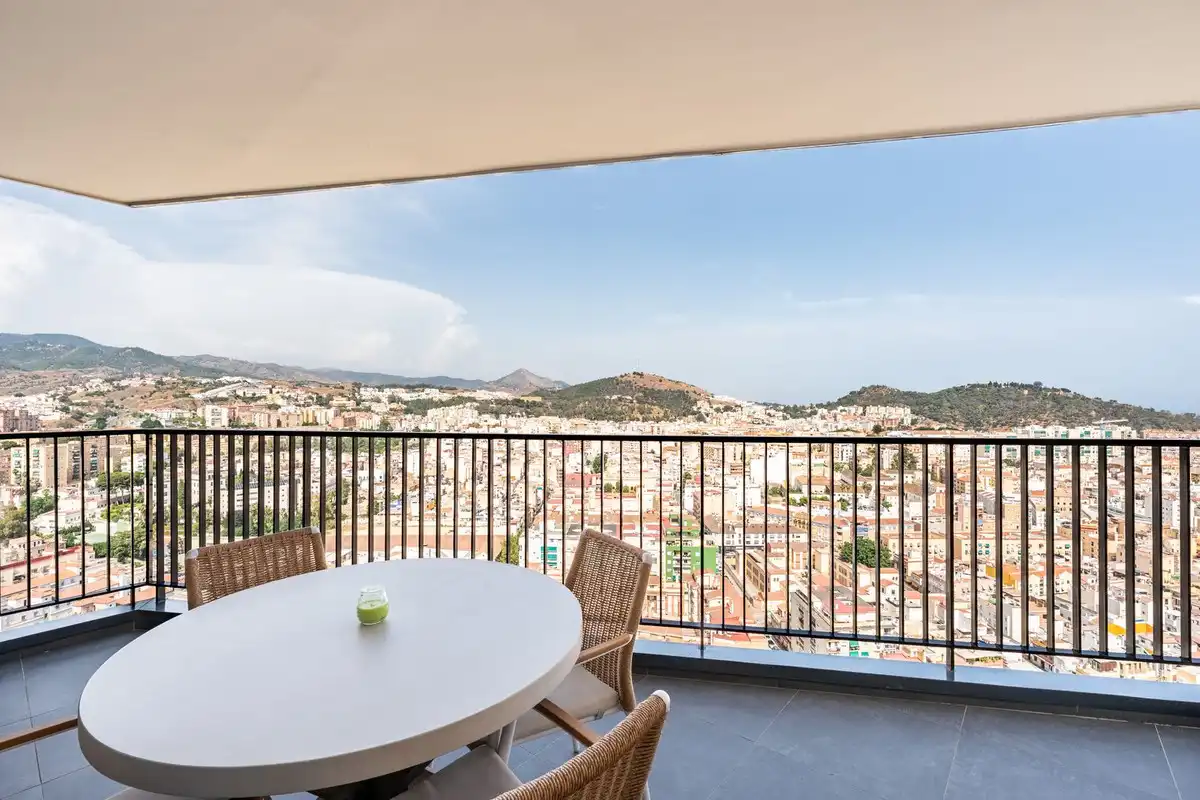 Terrassa de Apartament en venda en Málaga amb Aire condicionat, Terrassa i Moblat