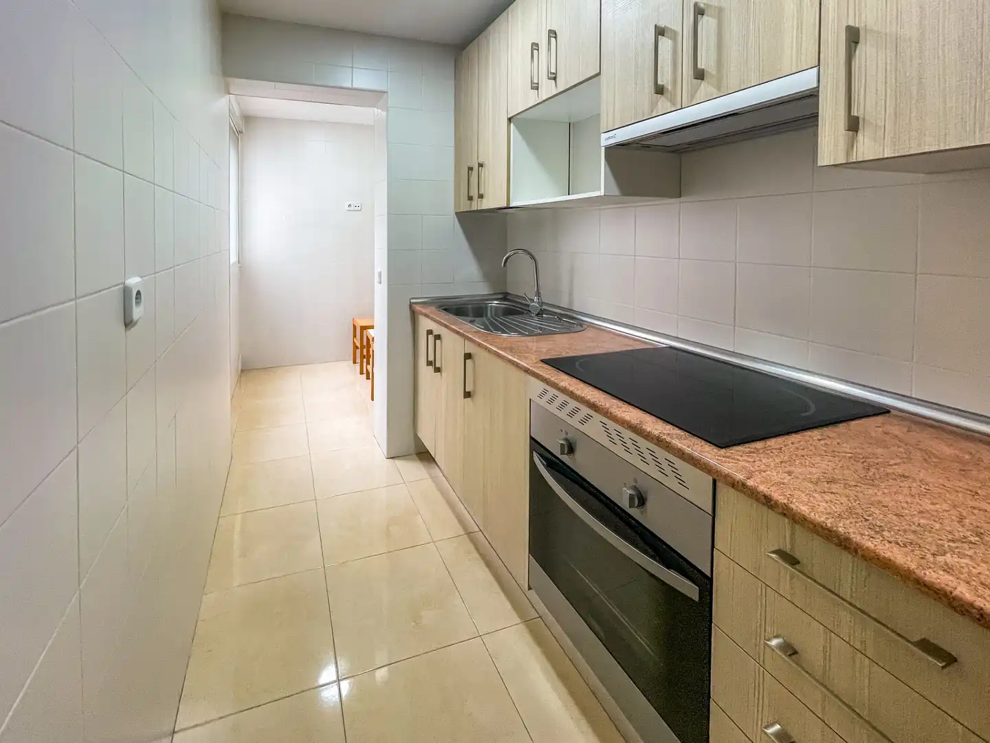 Küche von Wohnung zur Miete in Getafe mit Klimaanlage, Heizung und Ofen