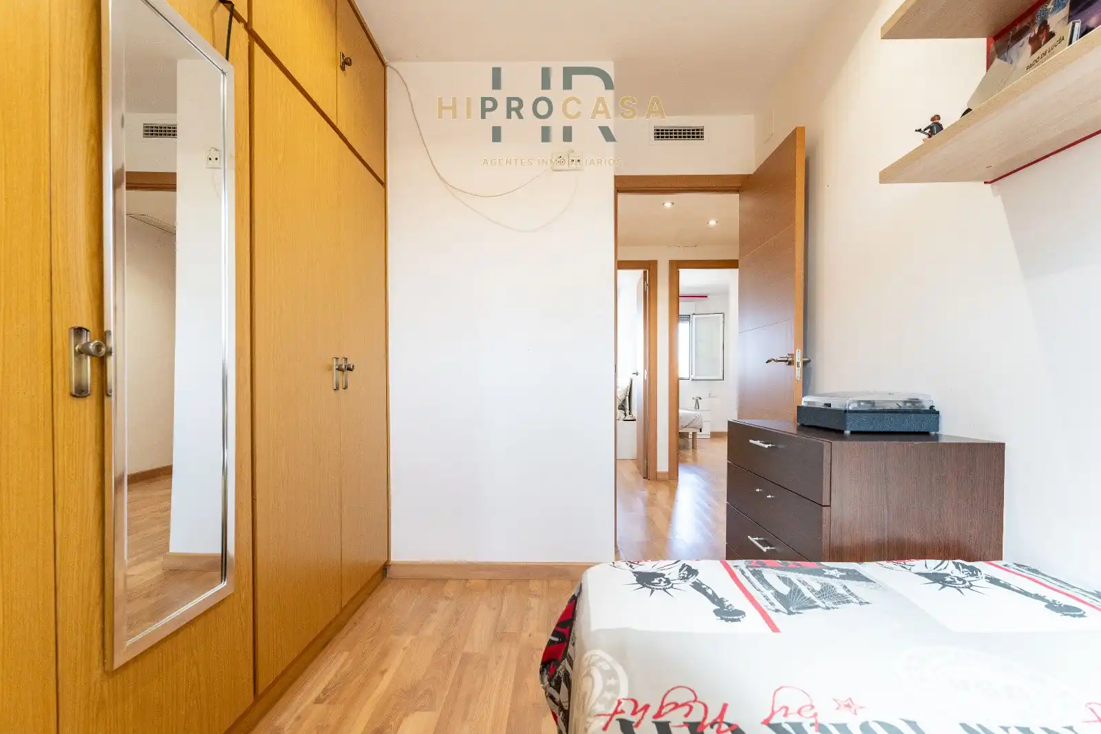 Schlafzimmer von Wohnung zum Verkauf in Reus mit Klimaanlage und Terrasse