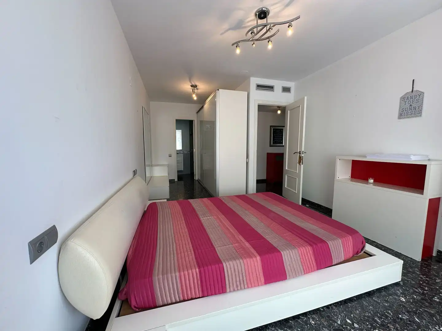 Habitación de Piso en venta en Ontinyent con Calefacción y Trastero