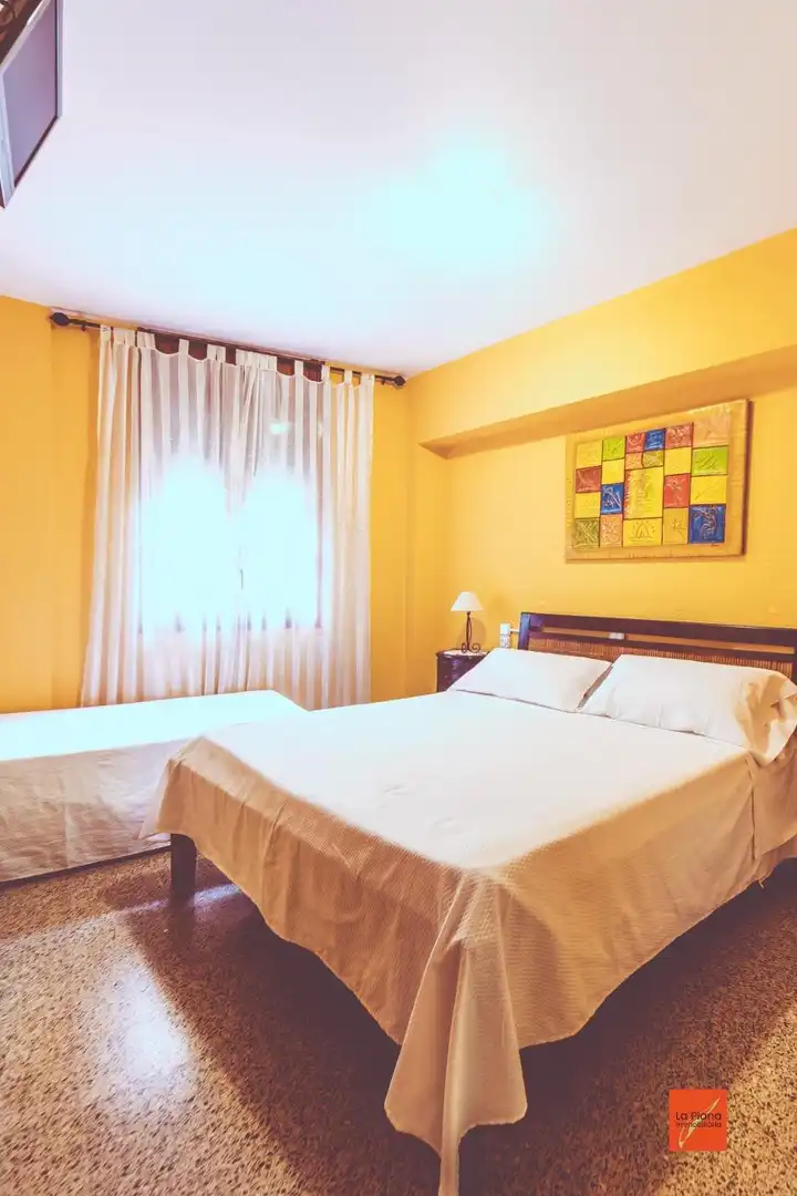 Habitación de Edificio en venta en Santa Bàrbara