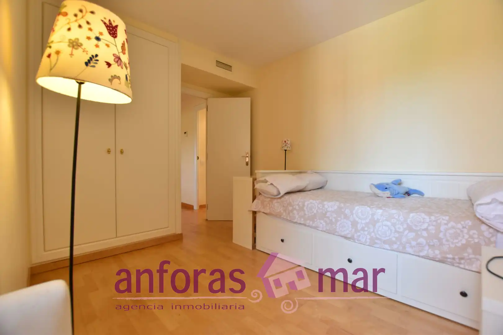 Penthouse with terrace for sale in Passeig de Rafael Campalans, imagen 10