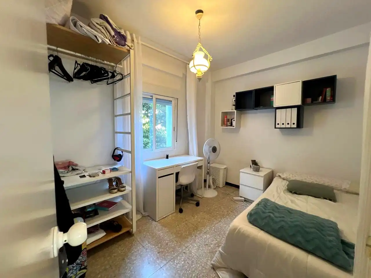 Flat for rent in Segre, El Plantinar – Avda. La Paz - El Juncal