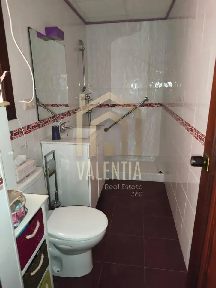 Badezimmer von Wohnung zum Verkauf in Carcaixent mit Terrasse und Abstellraum