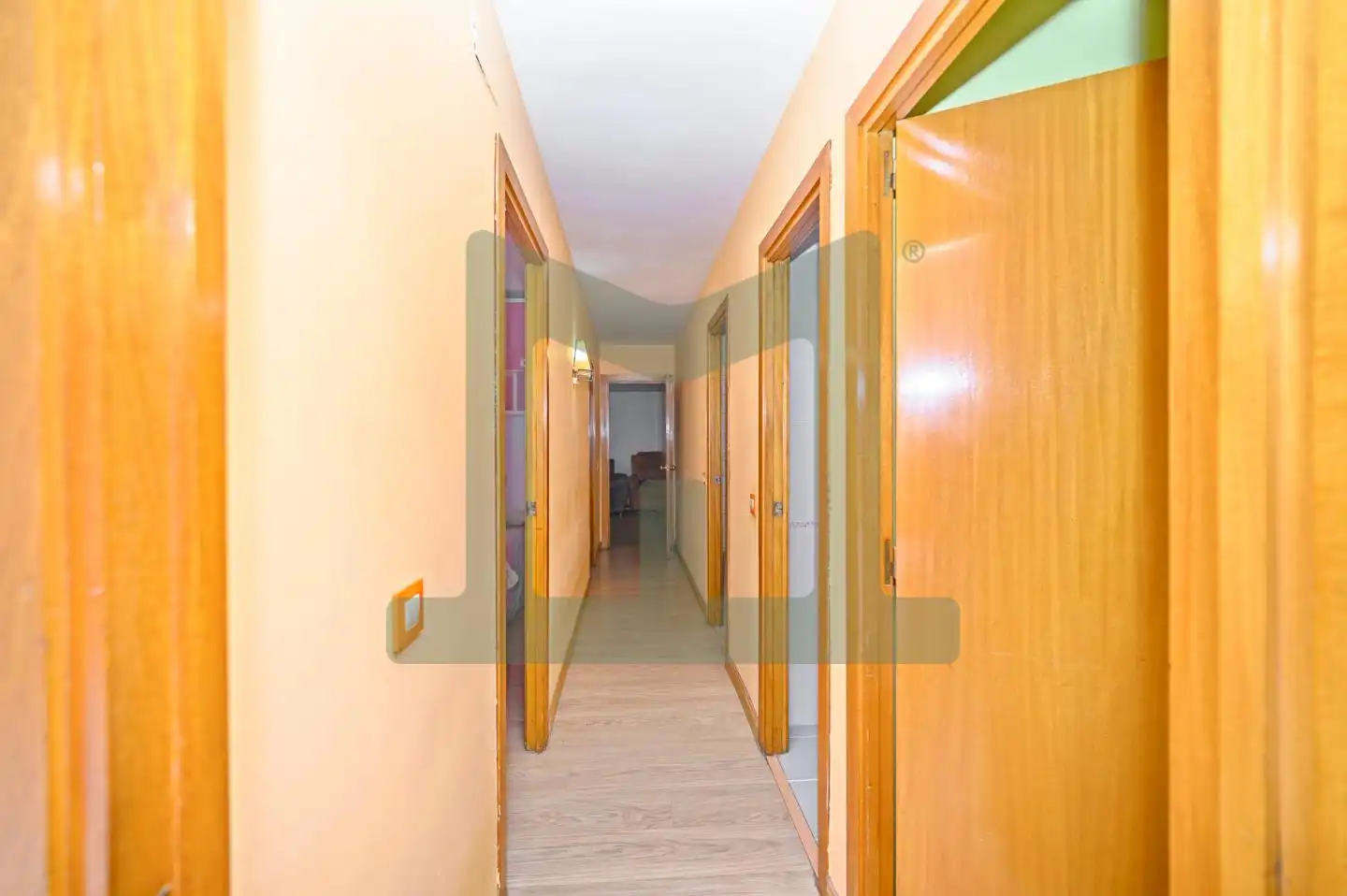 Flat for sale in San Fernando de Henares  with Air Conditioner, Heating and Storage room