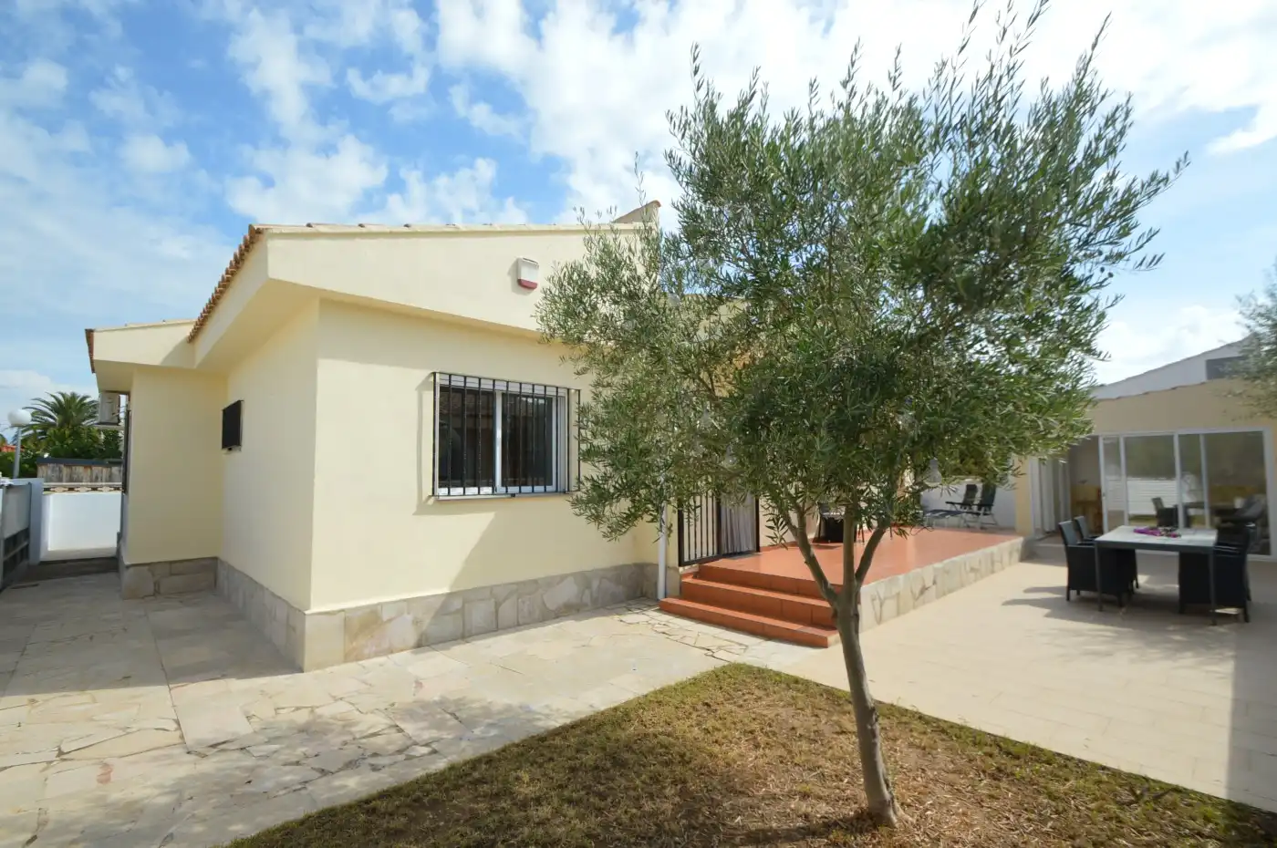 Villa con piscina in vendita a Costa Norte
