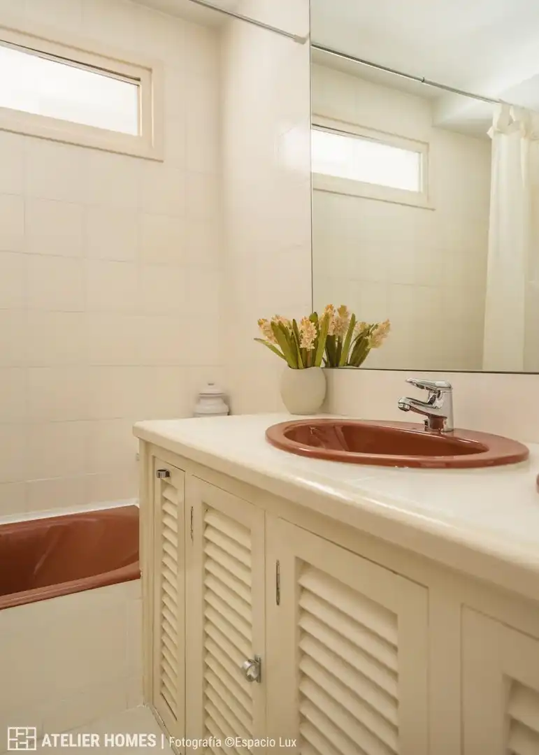 Badezimmer von Dachboden zum Verkauf in Zaragoza mit Klimaanlage, Heizung und Parkett