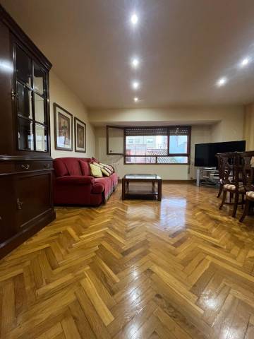 Piso en Alquiler en Casco Histórico