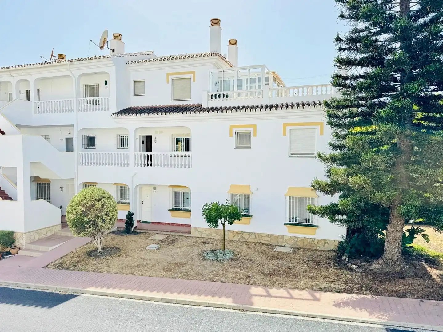 Vista exterior de Apartamento en venta en Torrox con Aire acondicionado y Piscina comunitaria