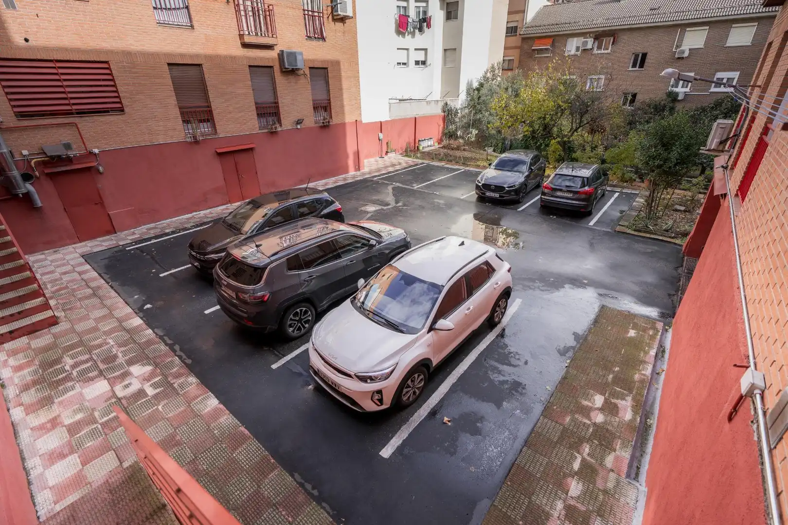 Parking de Piso en venta en Madrid con Aire acondicionado, Calefacción y Alarma
