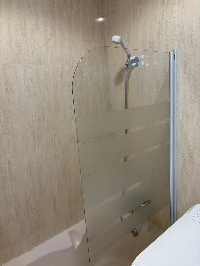 Badezimmer von Wohnung zur Miete in Centro