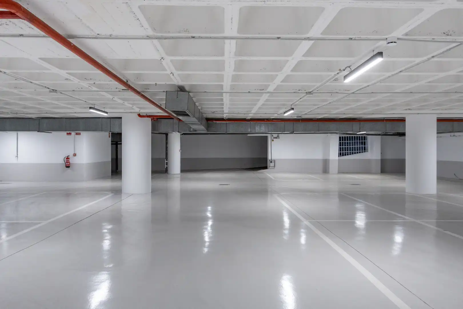 Garage for rent in Madrid  with Alarm