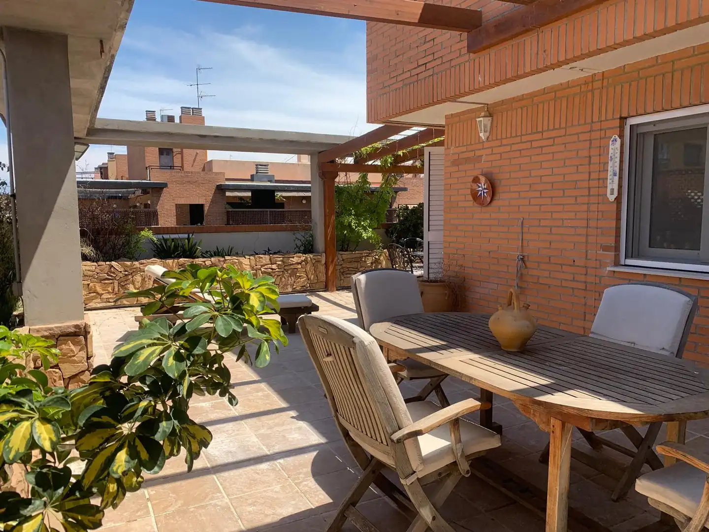 Ático de alquiler en Carrer de Rafael Reyes i Torrent (Pintor), L'Amistat