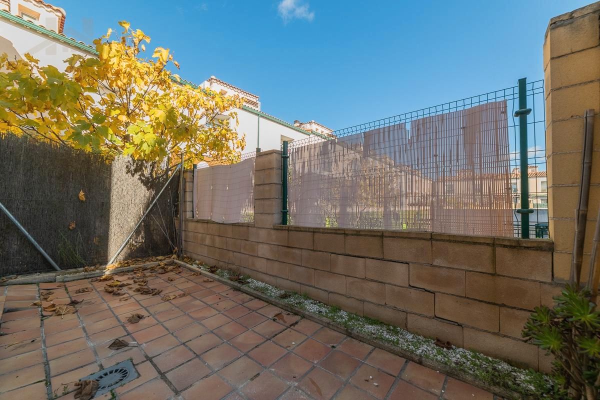 Casa adosada de lloguer a Centro
