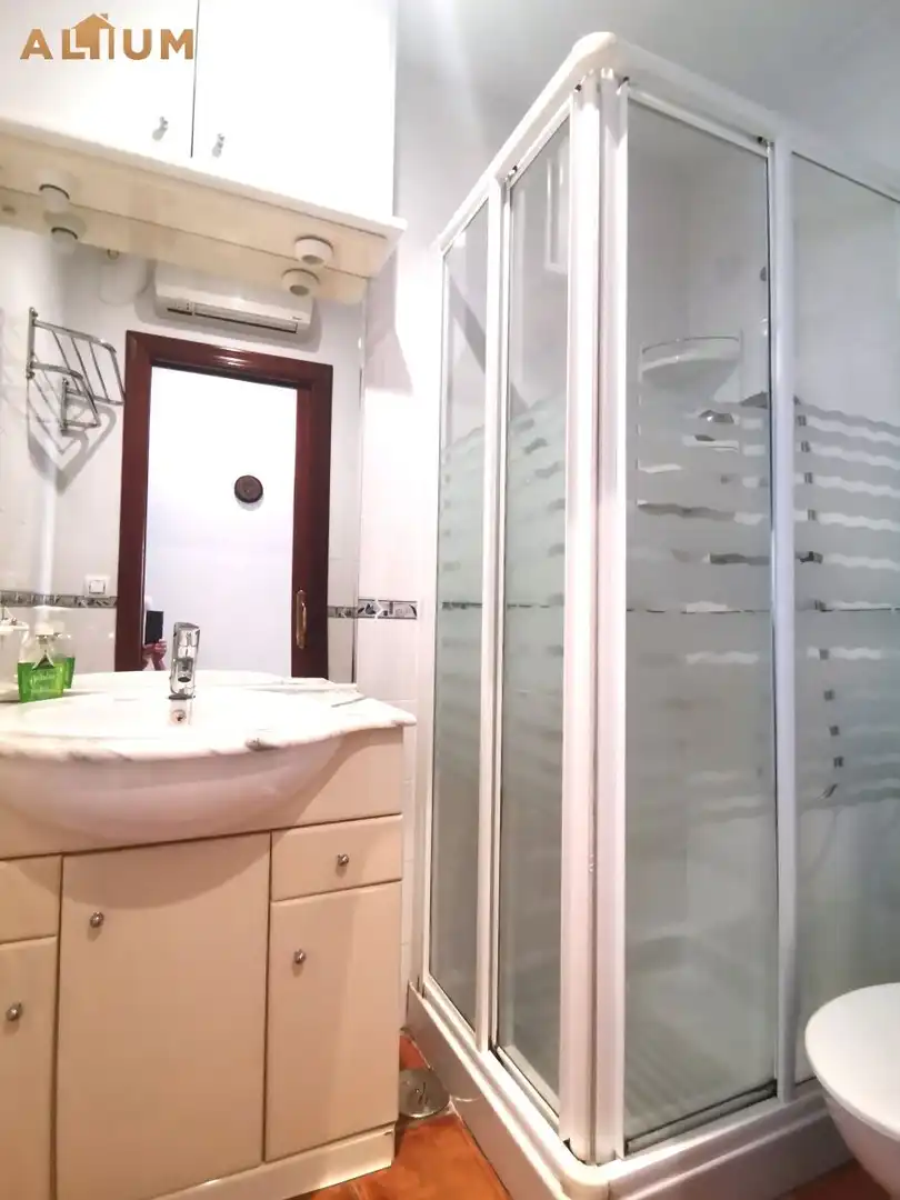 Bany de Apartament en venda en Rota