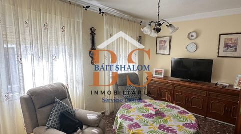 Se vende vivienda en planta baja en barriada Girón (Antequera)