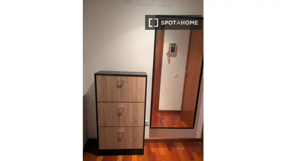 Schlafzimmer von Wohnung zur untervermieten in Barcelona mit Klimaanlage, Terrasse und Möbliert