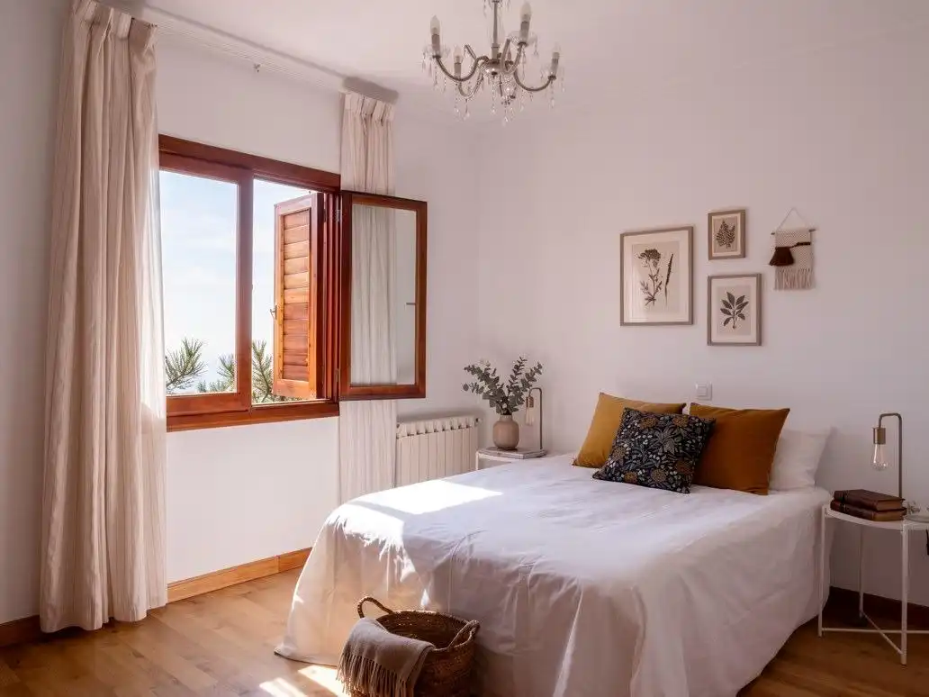 Habitación de Casa o chalet en venta en Colmenar Viejo con Calefacción, Jardín privado y Trastero