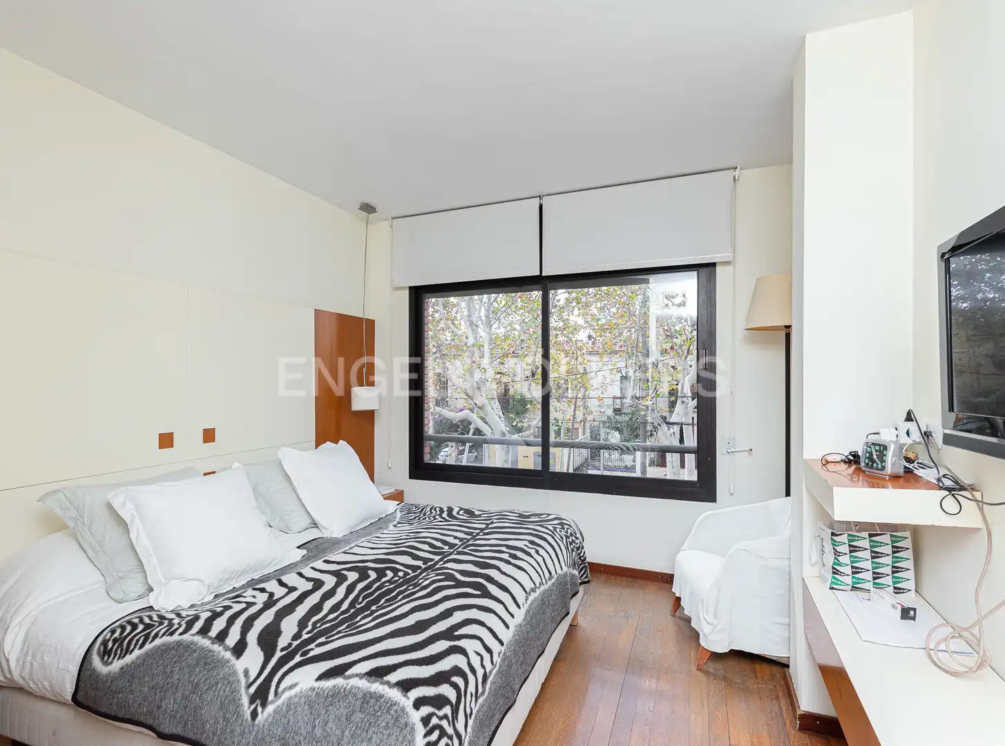Habitación de Casa adosada de alquiler en Barcelona con Aire acondicionado, Calefacción y Jardín privado