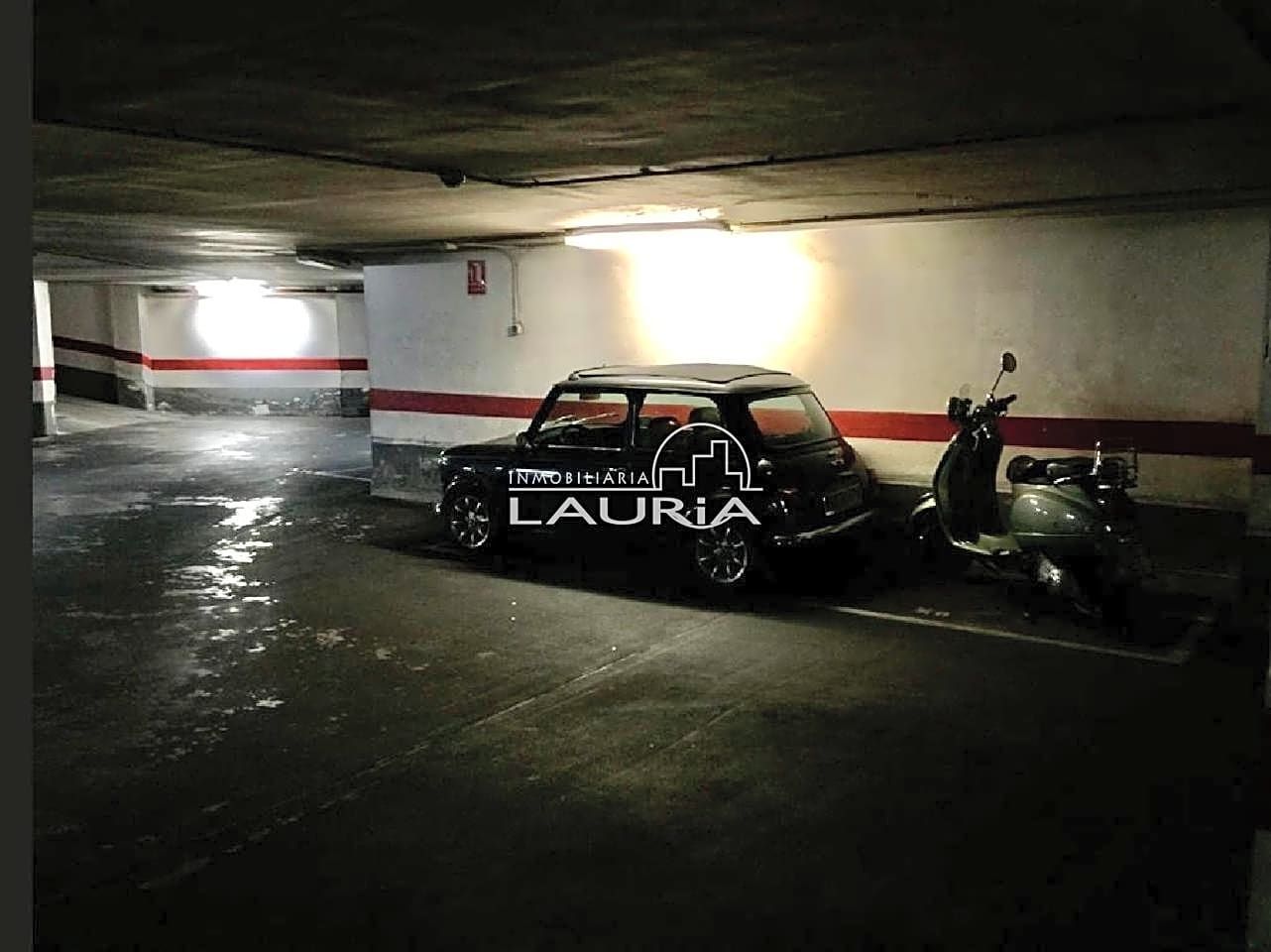 Aparcament de Garatge en venda en  Valencia Capital