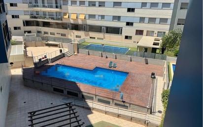 Swimming pool of Flat for sale in Torrent  with Balcony