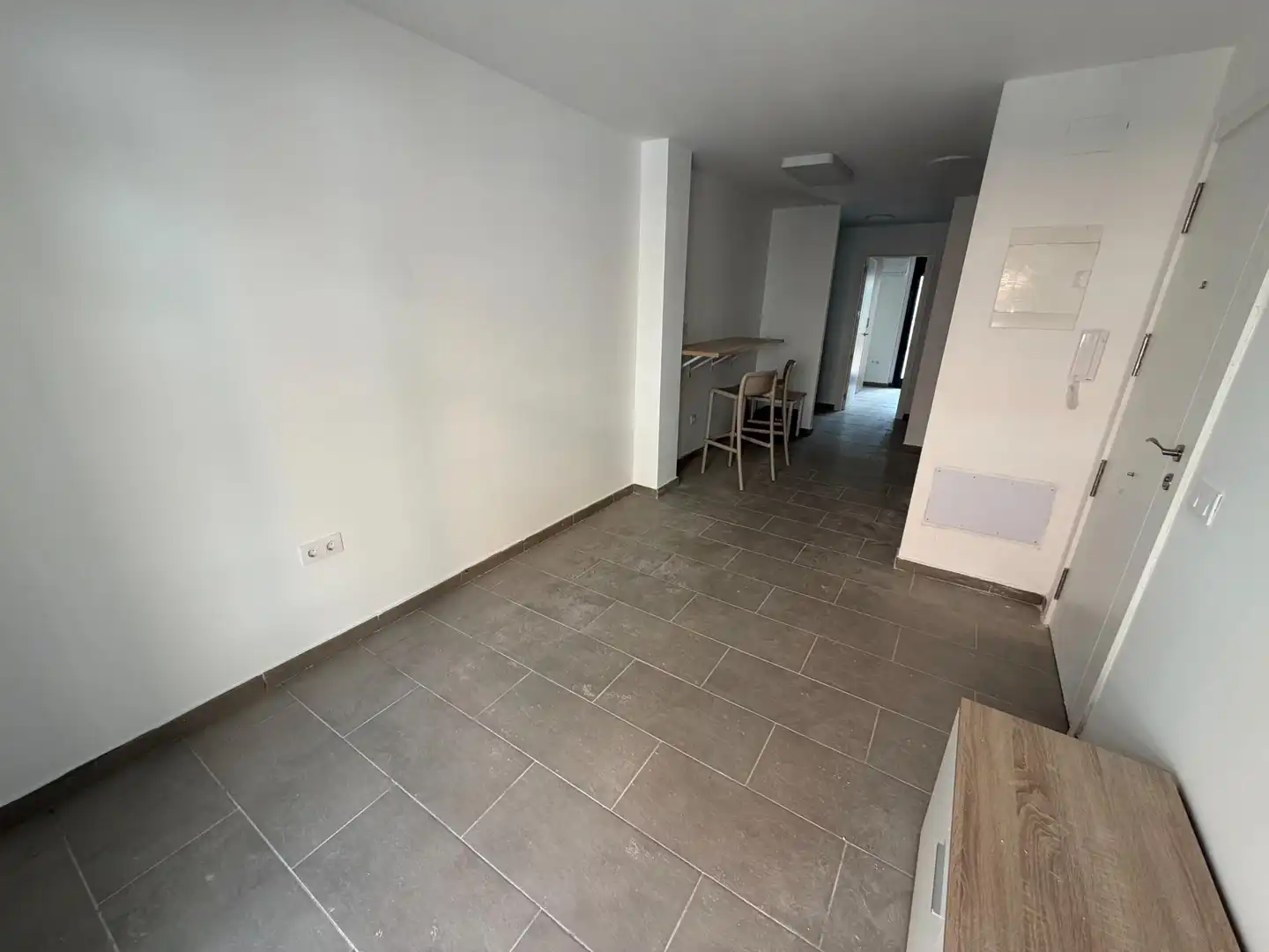 Flat for sale in Lleida  with Air Conditioner, Heating and Furnished