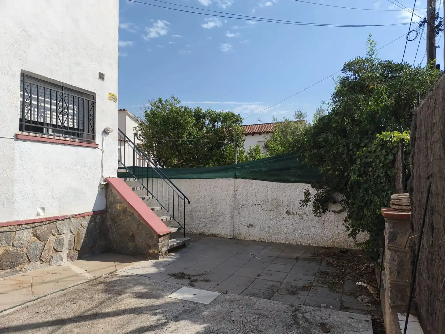 Außenansicht von Wohnung zur Miete in Viladecans mit Klimaanlage, Heizung und Privatgarten