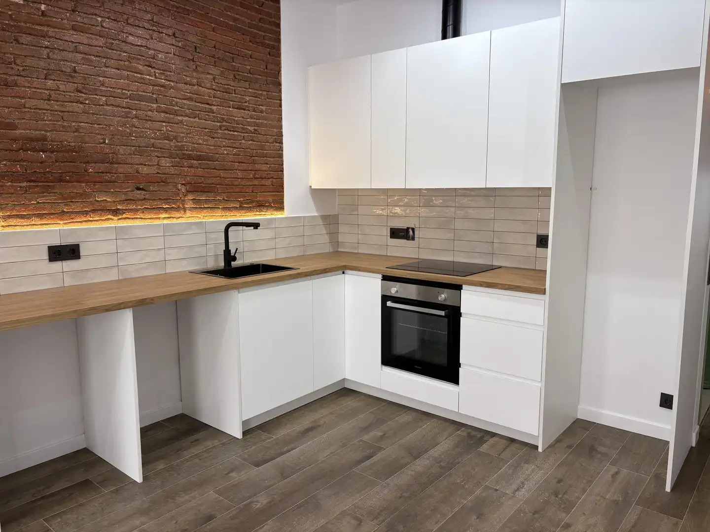 Bajo en venta en Centre - Sant Oleguer, imagen 4