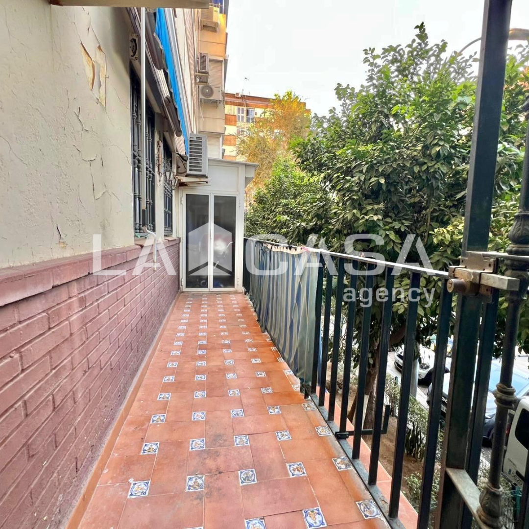 Terraza de Piso en venta en  Sevilla Capital