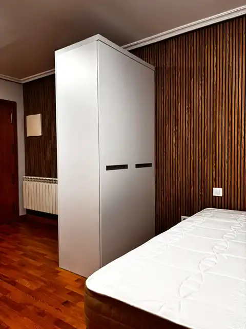 Dormitori de Apartament en venda en Santa Marta de Tormes amb Calefacció, Parquet i Terrassa