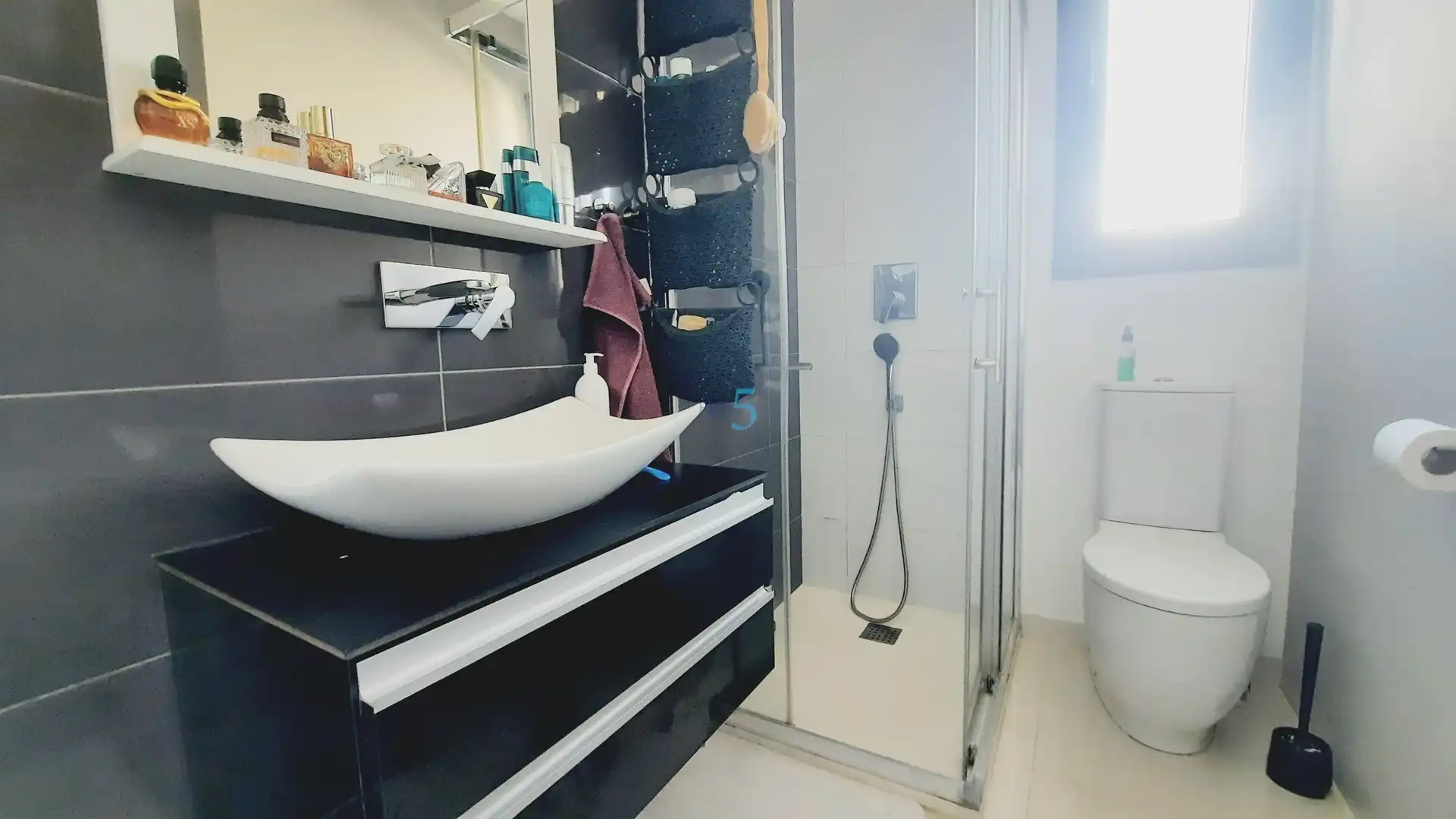Bathroom of Flat for sale in Pilar de la Horadada  with Air Conditioner, Heating and Swimming Pool