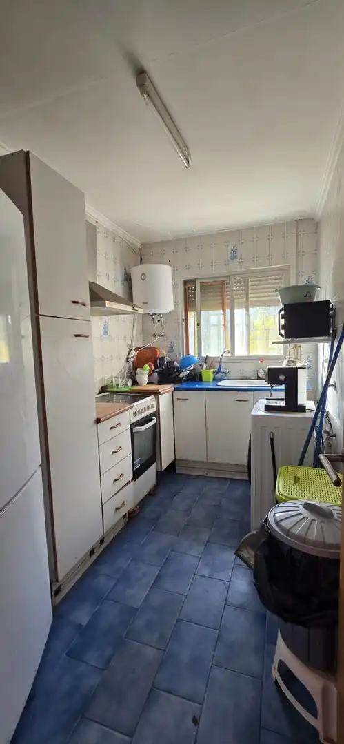 Cuina de Casa o xalet en venda en Llíria amb Terrassa i Piscina comunitària