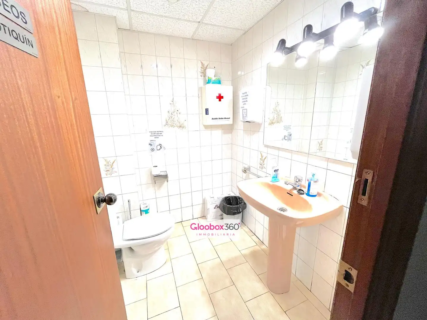 Büro zum Verkauf in Avenida S JORDI 31, imagen 17