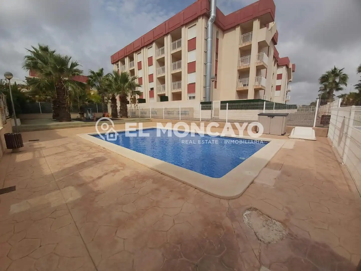 Ático con piscina en venta en Orihuela Costa