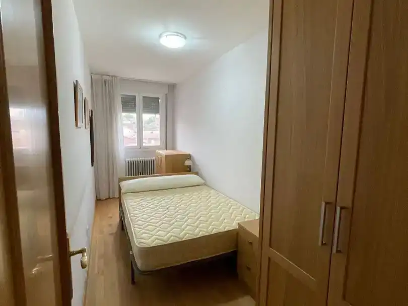 Dormitori de Pis en venda en Milagro amb Aire condicionat, Parquet i Traster