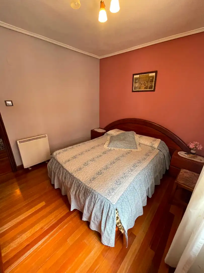 Habitación de Piso en venta en Barakaldo  con Calefacción, Parquet y Amueblado