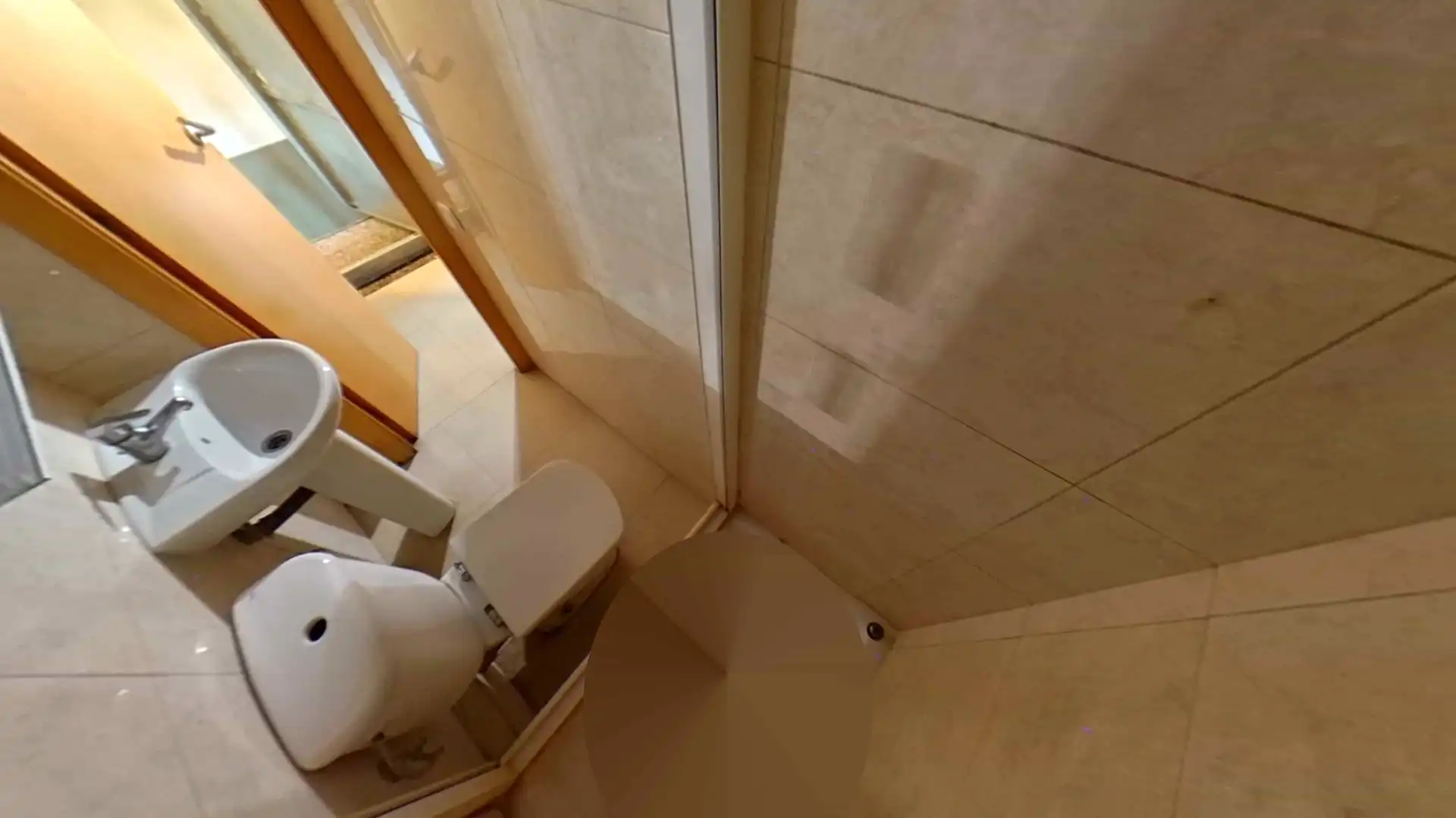 Baño de Piso en venta en Barcelona con Balcón