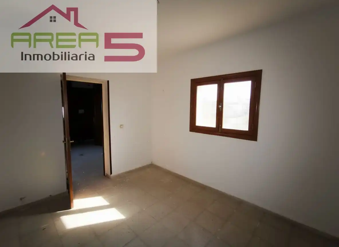 Casa adosada en venta en Santa Marta