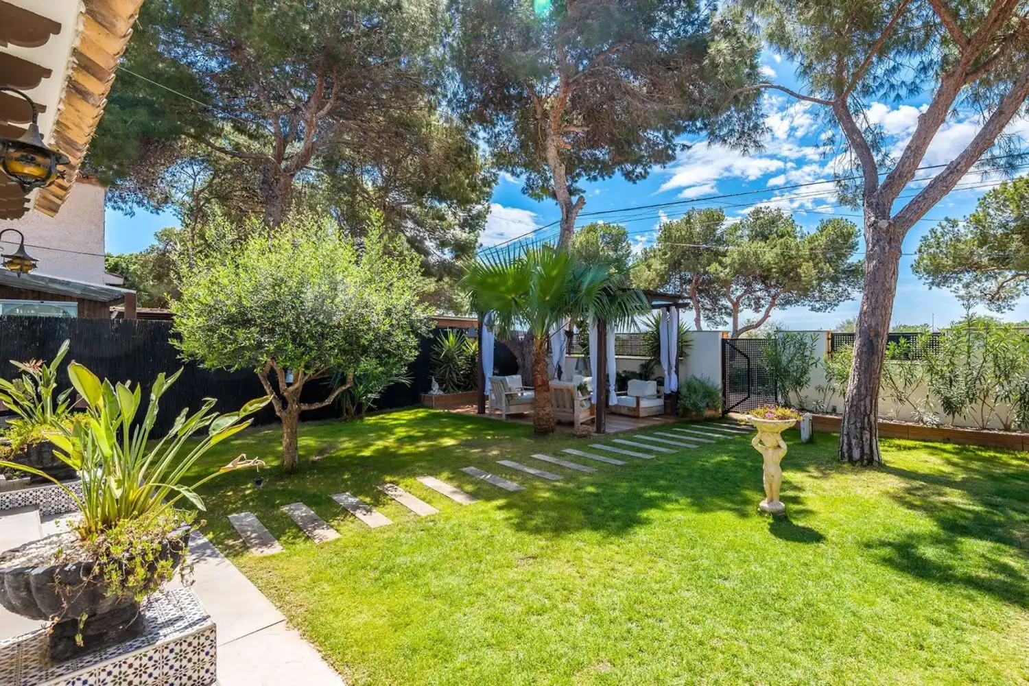 Jardín de Casa adosada en venta en Orihuela con Jardín privado, Terraza y Trastero
