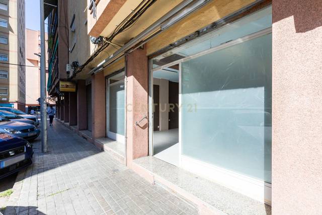 Local comercial en Venta en Avinguda Primer de Maig, 13, La Llagosta, Spain, -1 en La Llagosta