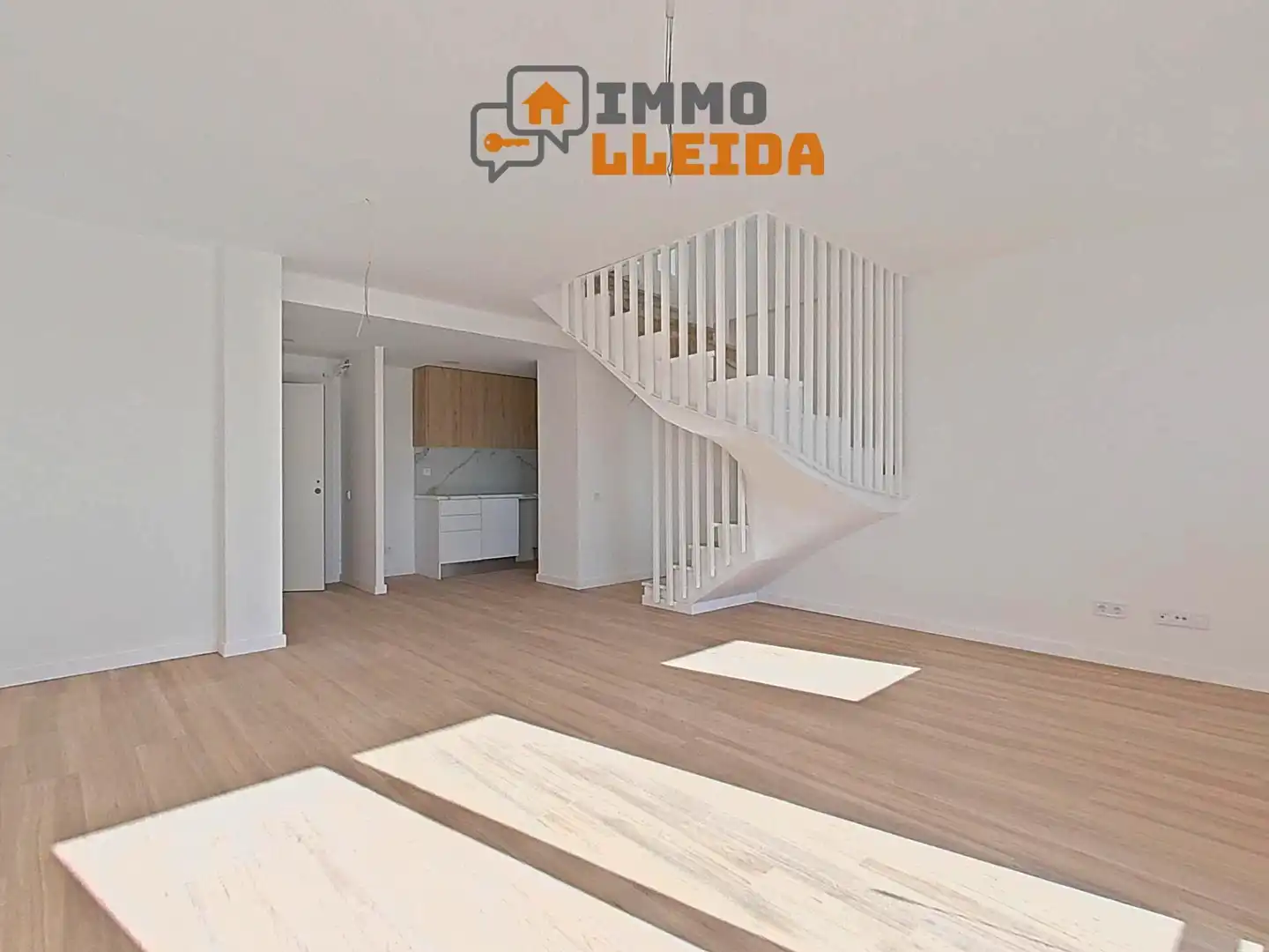 Dúplex amb terrassa en venda a Carrer Carrer Folch i Torres 12, imagen 11