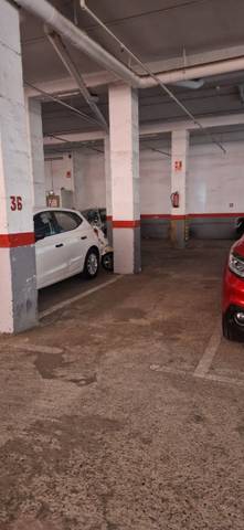Garaje en Venta en Les Roquetes