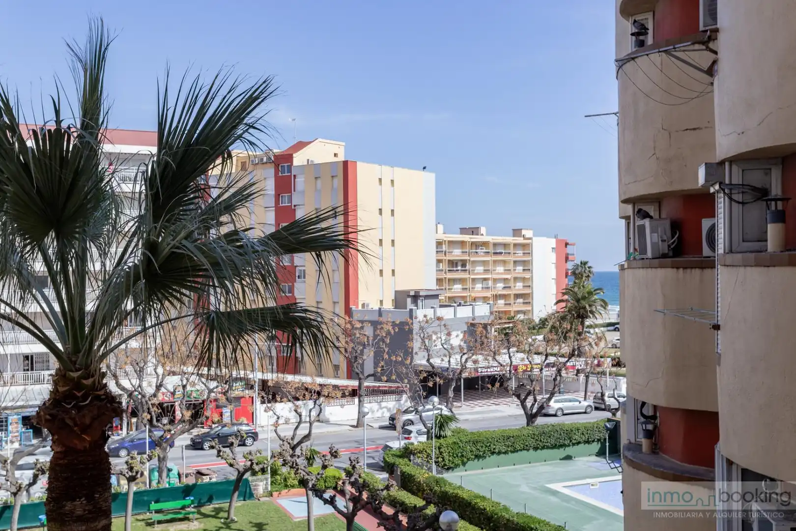 Vista exterior de Estudi en venda en Vila-seca amb Aire condicionat, Calefacció i Piscina comunitària