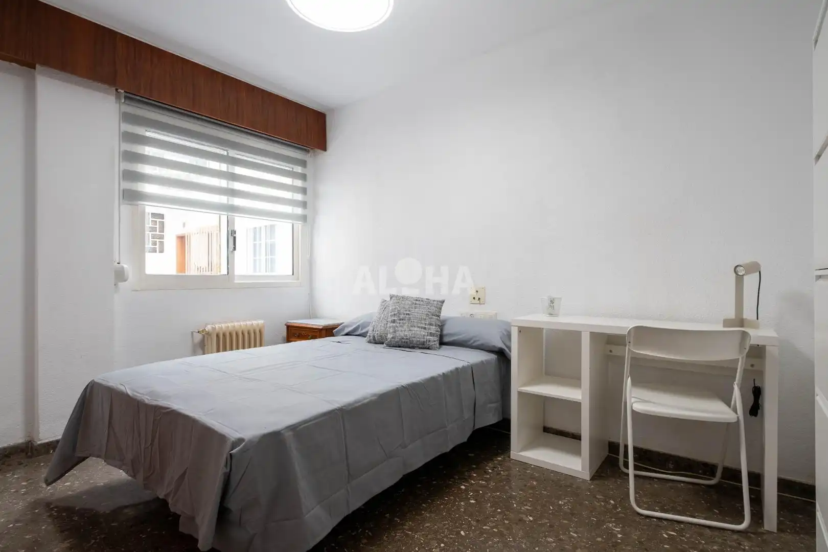 Habitación de Piso de alquiler en Valencia con Calefacción, Amueblado y Balcón