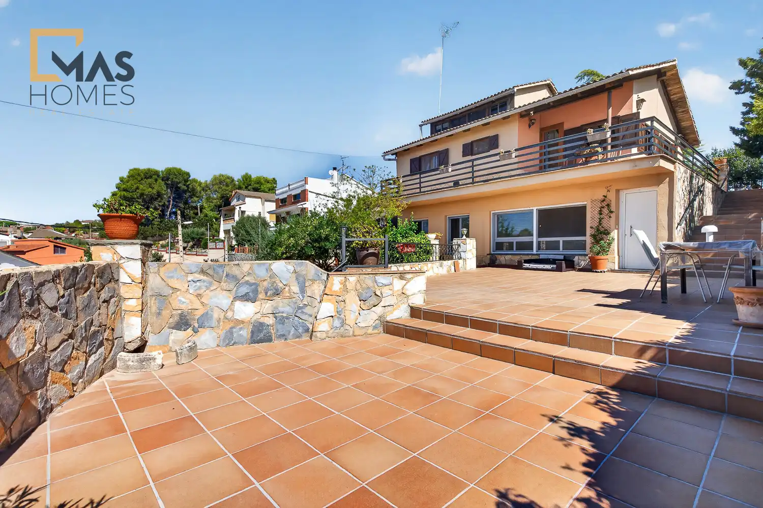 Casa amb jardí en venda a Carrer de la Pica d'Estats