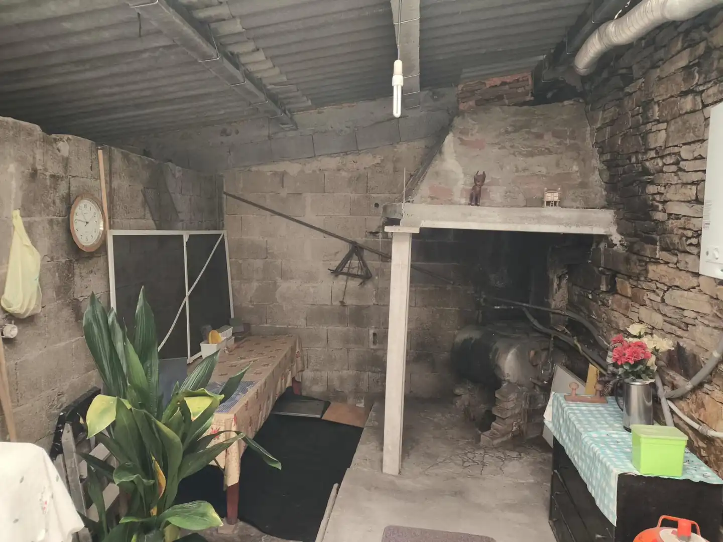 Casa o xalet en venda en Santa Comba amb Traster i Moblat