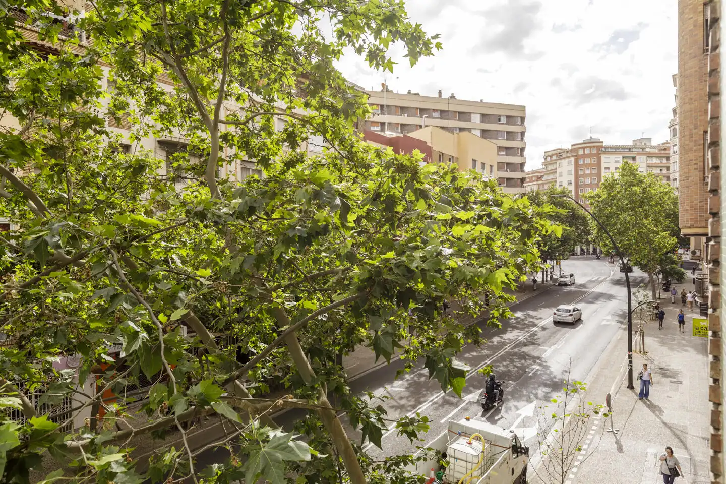 Exterior view of Flat for sale in Zaragoza