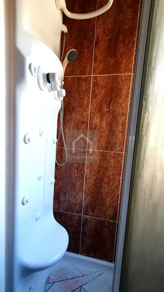 Baño de Piso en venta en Madrid con Calefacción